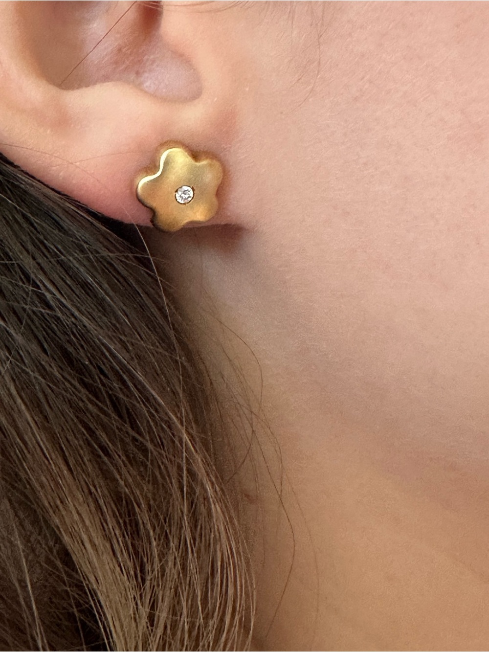 10k real solid Gold Flower Stud Earrings